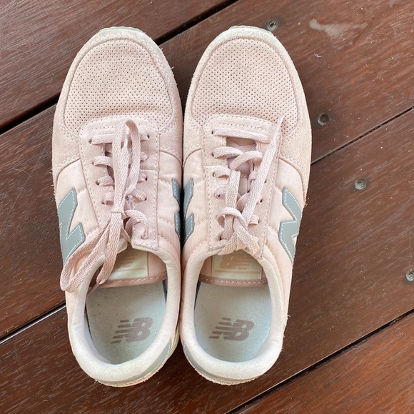 New Balance Blush Pink Sneakers - Picture 4 of 9